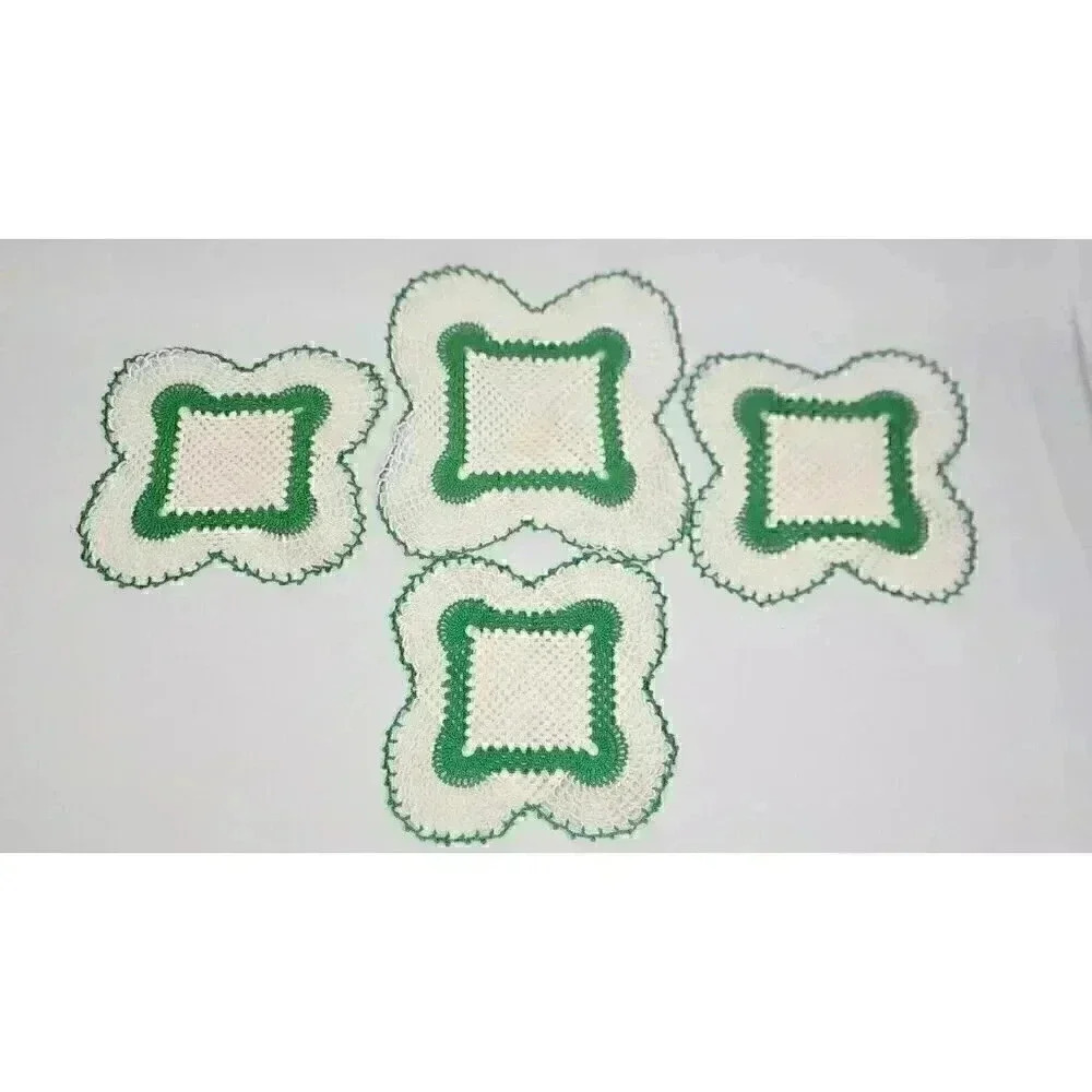 Vtg Set 4 Doilies Hand Crocheted Knitted Linen Apple Green Scalloped Kitsch - Picture 1 of 12
